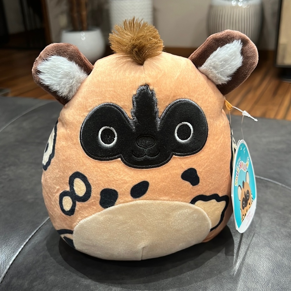 NWT Squishmallows Deeto the Wild African Dog or Hyena 8” 2021